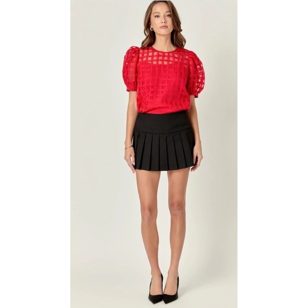 Red Puff Sleeve Grid-Pattern Top - Picture 3 of 11